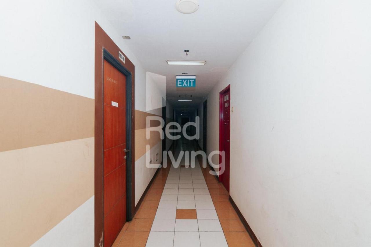 Redliving Apartemen Casablanca East Residence - Kayla Property Tower B Giacarta Esterno foto