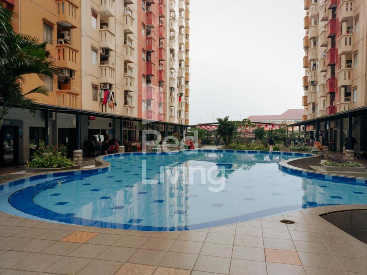 Redliving Apartemen Casablanca East Residence - Kayla Property Tower B Giacarta Esterno foto